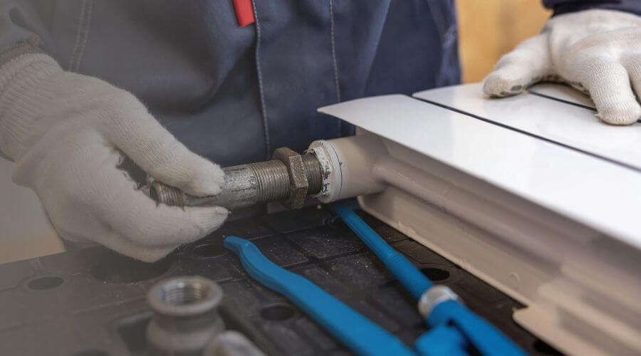 Professional water heater repair services in Saybrook, IL